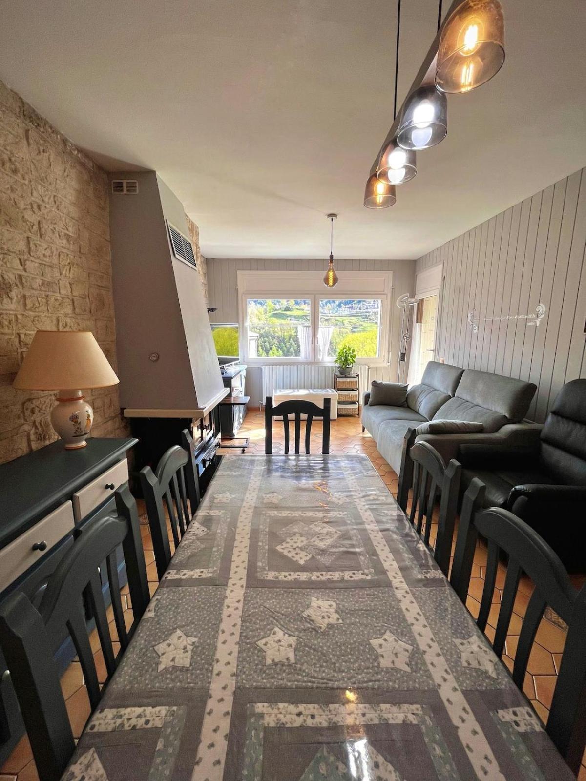 Vistas Apartment *